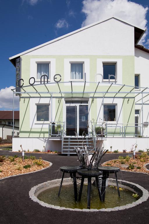 Come Inn Landshut Bagian luar foto