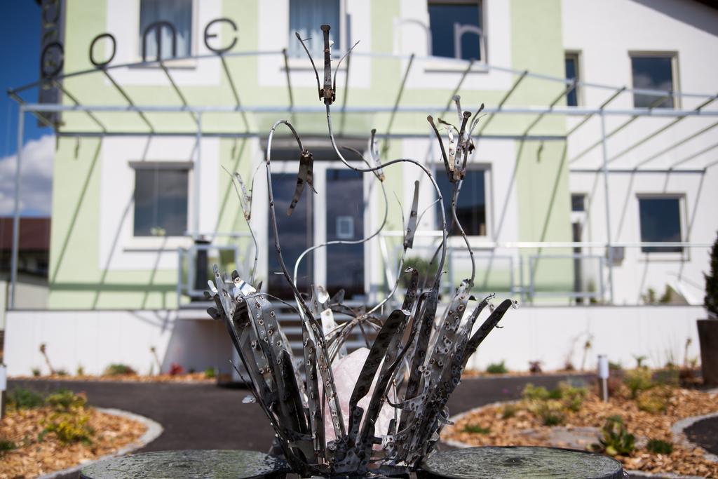 Come Inn Landshut Bagian luar foto